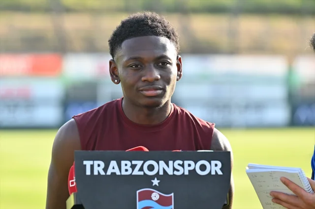 Trabzonspor ve Antalyaspor Karşılaşması Öncesi Heyecan Dorukta