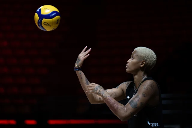 A Milli Kadın Voleybol Takımı Tayland'da Göz Kamaştırıyor