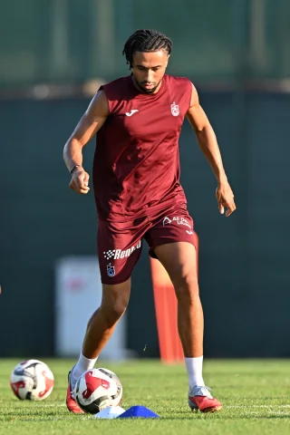 Trabzonspor ve Antalyaspor Karşılaşması Öncesi Heyecan Dorukta