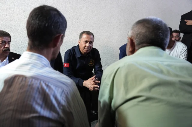 Ali Yerlikaya'dan Erzurum'da Sıcak Karşılama