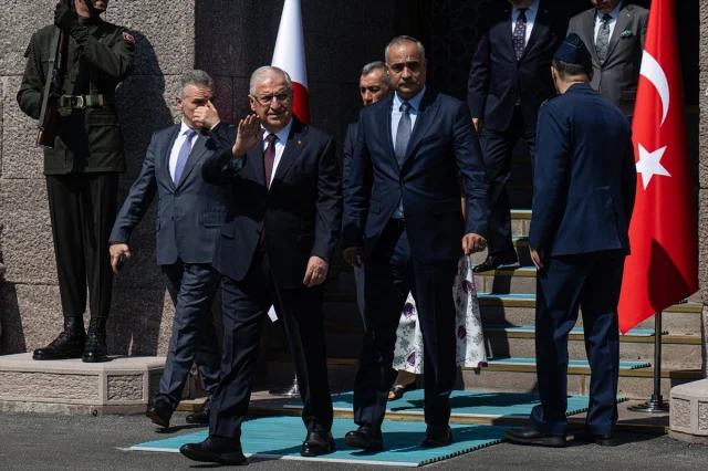 Savunma Bakanları Türkiye-Japonya Arasında Yeni Dönem Başlat...