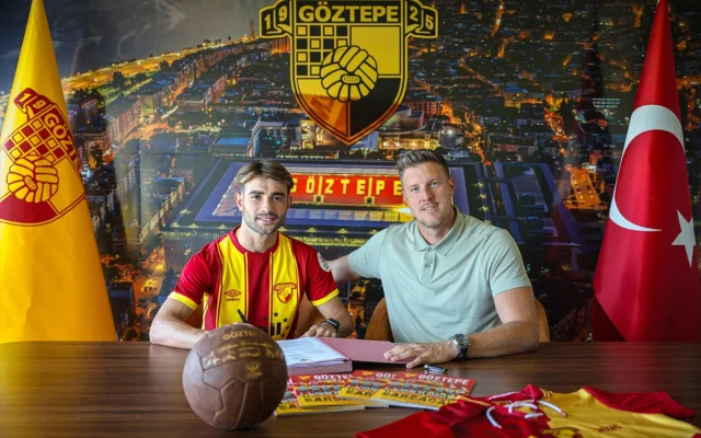 Ogün Bayrak Göztepe'yle Uzun Vadeli Anlaşma İmzaladı