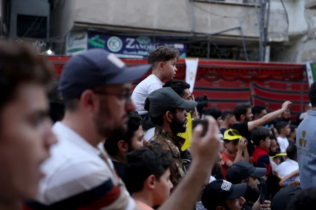 Doğu Guta'da Anlamlı Yürüyüş Sürpriz Bir Mesaja Sahne Oldu