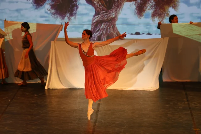 Bodrum Bale Festivali'nde 'Kanlı Düğün' Rüzgarı