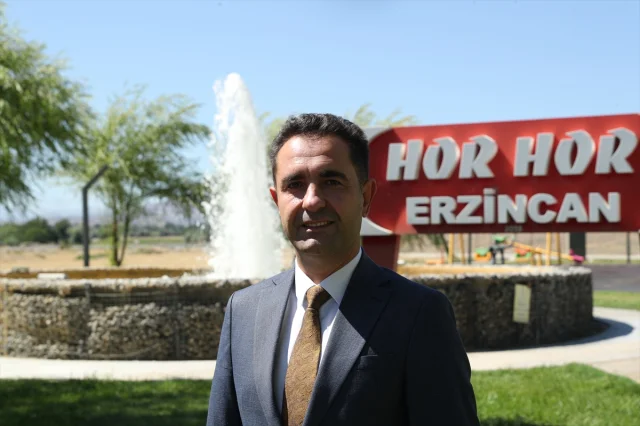 Erzincan'daki Şifalı Hor Hor Kaplıcası Ziyaretçilerini Büyülüyor