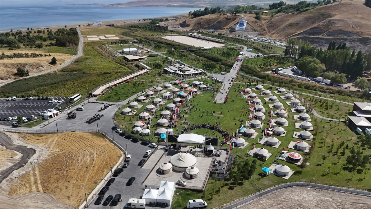 Ahlat’ta Malazgirt Zaferi'nin Yıldönümüne Özel Etkinlikler Başladı!