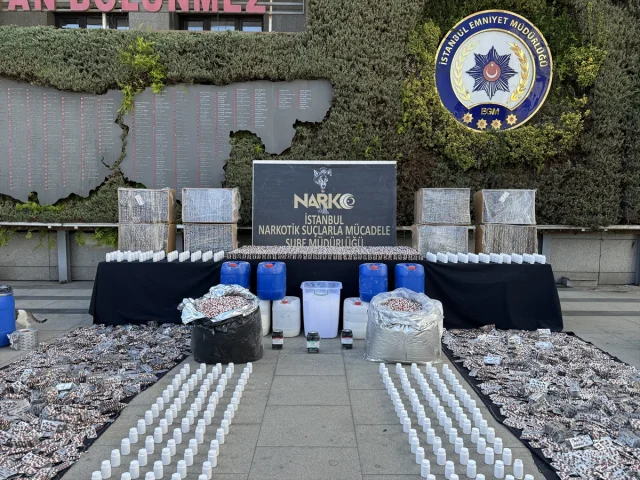 İstanbul'da Dev Operasyon: Milyonlarca Uyuşturucu Hap Ele Ge...