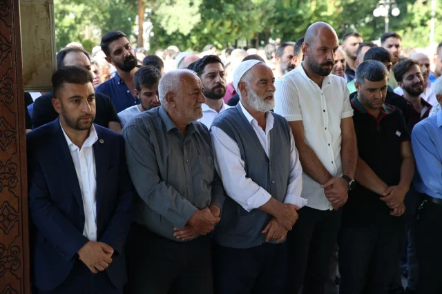 Trabzon'daki Düğünde Silahlı Kutlama Trajedisi: Erzurum'da Son Yolculuğuna Uğurlandı