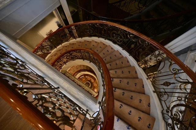 Savarona Yatı Boğaz Geçişi ile İstanbul'u Selamlayacak