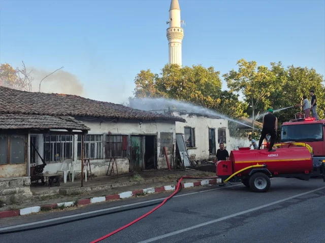Edirne'nin Havsa İlçesinde Korkutan Yangın