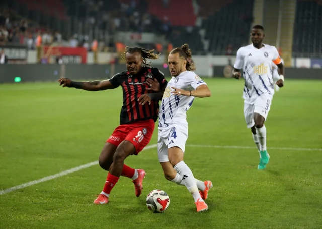 Trendyol 1. Lig'de Son Dakika Gelişmeleri: Arca Çorum FK'nın Zorlu Mücadelesi