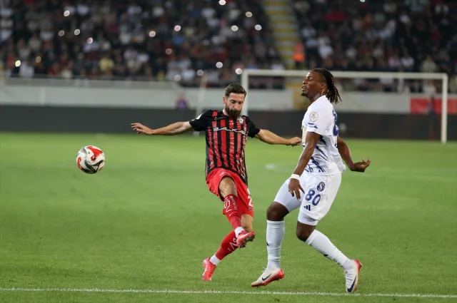 Trendyol 1. Lig'de Son Dakika Gelişmeleri: Arca Çorum FK'nın Zorlu Mücadelesi