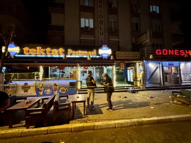 Antalya'da Pastanede Kanlı Hesaplaşma