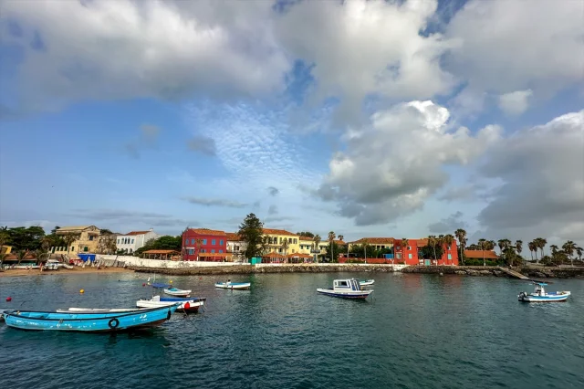 Goree Adası: İnsanlık Tarihinin Karanlık Geçmişine Tanıklık