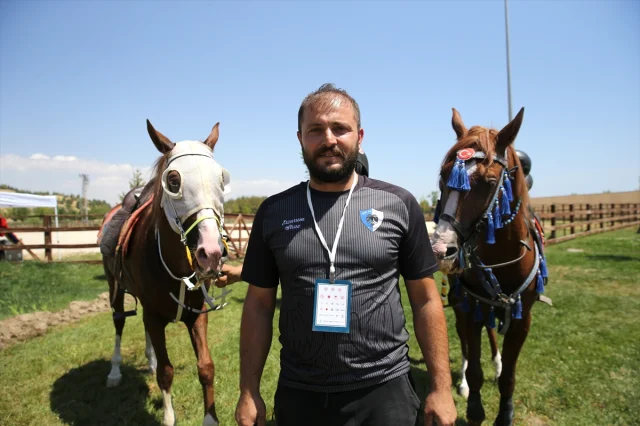Malazgirt Zaferi Kutlamalarında Cirit Nefesleri Kesti