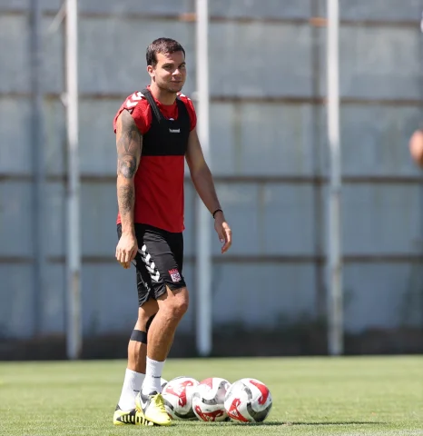 Sivasspor'un Zorlu Diyarbakır Deplasmanına Hazırlığı Tamam