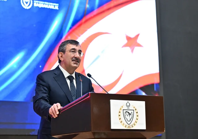 KKTC'de Dijital Dönüşüm Başladı: E-Devlet Mobil Uygulaması Tanıtıldı