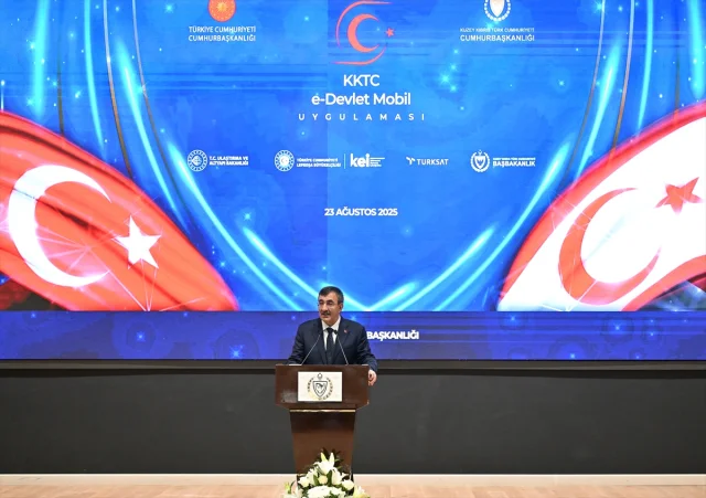 KKTC'de Dijital Dönüşüm Başladı: E-Devlet Mobil Uygulaması Tanıtıldı