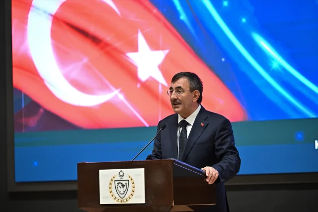 KKTC'de Dijital Dönüşüm Başladı: E-Devlet Mobil Uygulaması Tanıtıldı