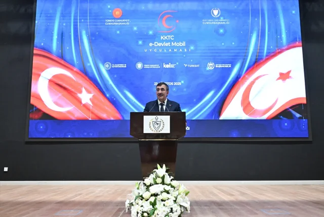 KKTC'de Dijital Dönüşüm Başladı: E-Devlet Mobil Uygulaması Tanıtıldı