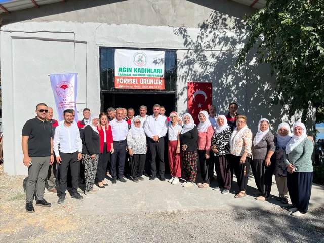 Elazığ'da Yangın Sonrası Kadın Kooperatifine Müjde