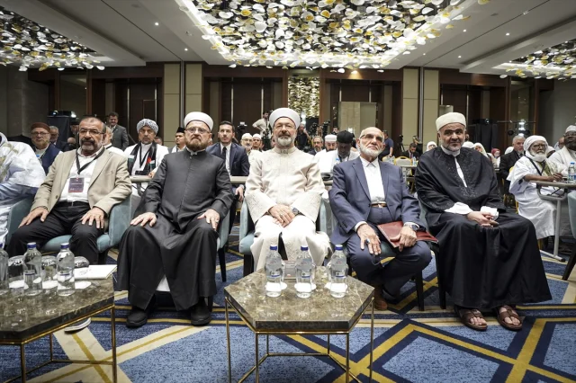 Gazze'nin Umudu İstanbul'da: İslami Alimler Konferansı Sürüy...