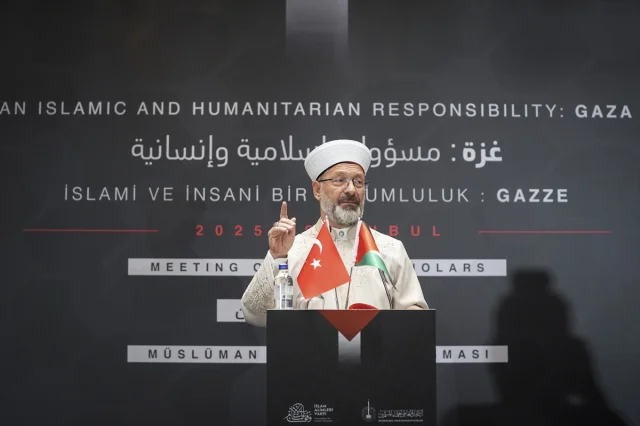 Gazze'nin Umudu İstanbul'da: İslami Alimler Konferansı Sürüyor