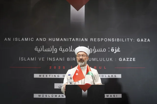 Gazze'nin Umudu İstanbul'da: İslami Alimler Konferansı Sürüyor