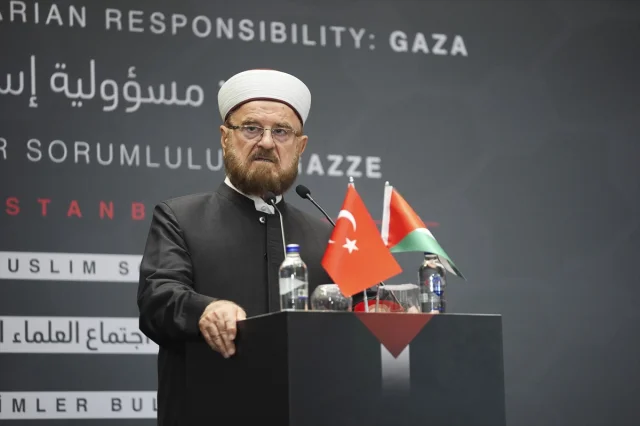 Gazze'nin Umudu İstanbul'da: İslami Alimler Konferansı Sürüyor