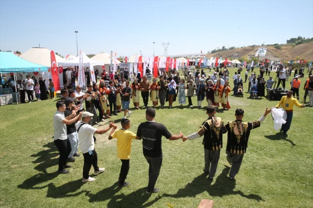 Malazgirt'te Tarihi Zaferin Ritmi Unutulmaz Bir Coşkuyla Atılıyor