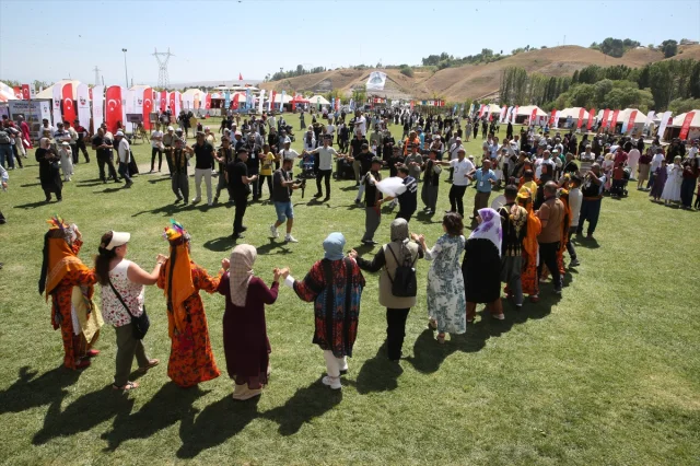 Malazgirt'te Tarihi Zaferin Ritmi Unutulmaz Bir Coşkuyla Atılıyor