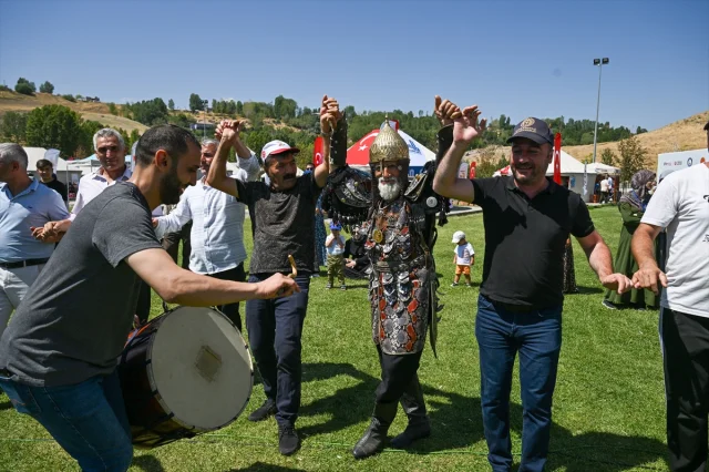 Malazgirt'te Tarihi Zaferin Ritmi Unutulmaz Bir Coşkuyla Atılıyor