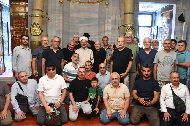 Diyanet İşleri Başkanı Erbaş'tan İstanbul'da Anlamlı Mesajlar