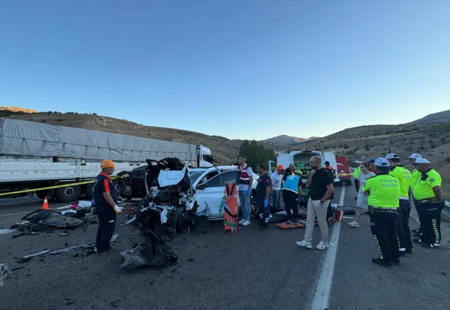 Malatya'da Feci Kaza: Dört Kişi Hayatını Kaybetti