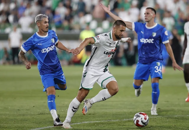 Sipay Bodrum FK'nın Zafer Yürüyüşü: Sakaryaspor Mağlubiyetle Sarsıldı
