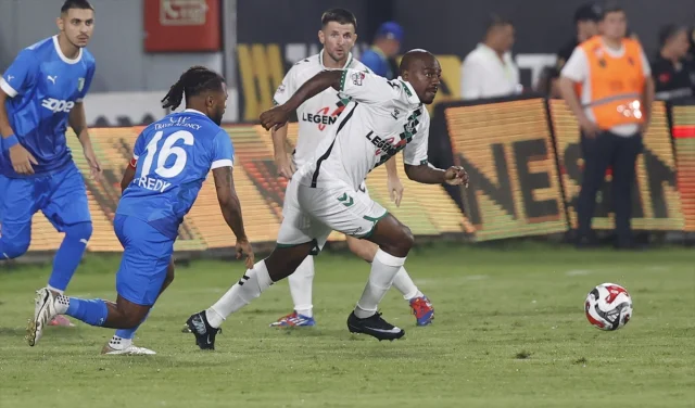 Sipay Bodrum FK'nın Zafer Yürüyüşü: Sakaryaspor Mağlubiyetle Sarsıldı