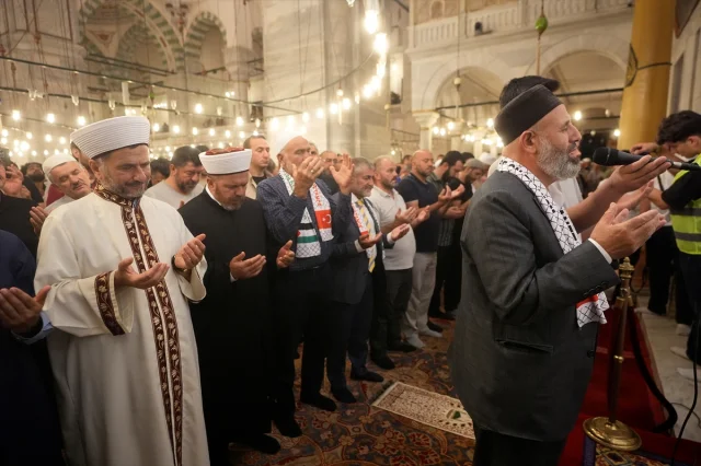 İstanbul'da Gazze İçin Yapılan Unutulmaz Dua Programı
