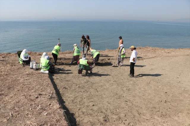 Trakya'da Kadın Arkeologlar Tarihin İzlerini Gün Yüzüne Çıkarıyor