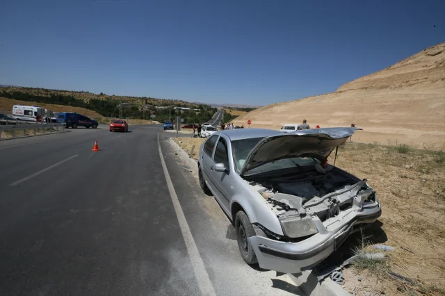 Malatya Akçadağ'da Korkunç Kaza: 1 Ölü, 4 Yaralı