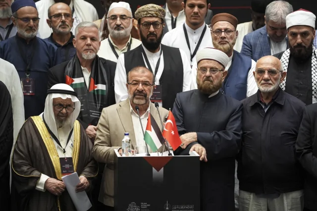 Gazze'nin Sesi İstanbul'da Yankılanıyor: İslam Dünyası Kritik Bir Dönemde