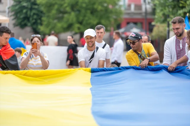 Karadağ'da Ukrayna Bağımsızlık Günü Coşkusu Sürpriz Etkinliklerle Kutlandı