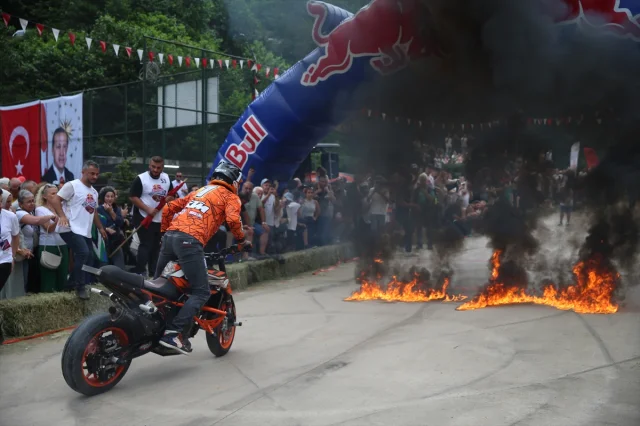 Rize'de Adrenalin Dolu Anlar: Red Bull Formulaz Tahta Araba Yarışları Nefes Kesti