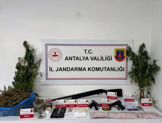 Antalya'da Nefes Kesen Uyuşturucu Operasyonu