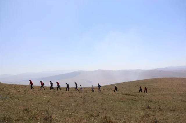 Ardahan'da Tarihi Yürüyüş: Zafer Bayramı'na Coşkulu Kutlama