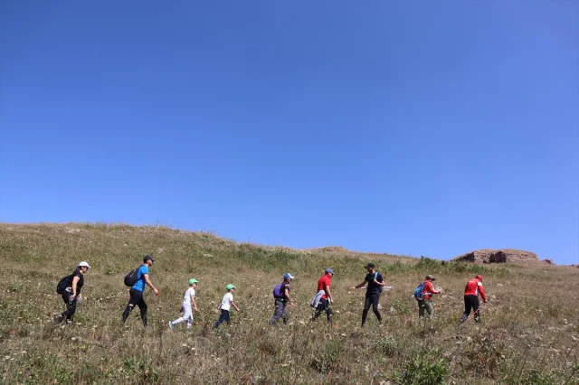Ardahan'da Tarihi Yürüyüş: Zafer Bayramı'na Coşkulu Kutlama