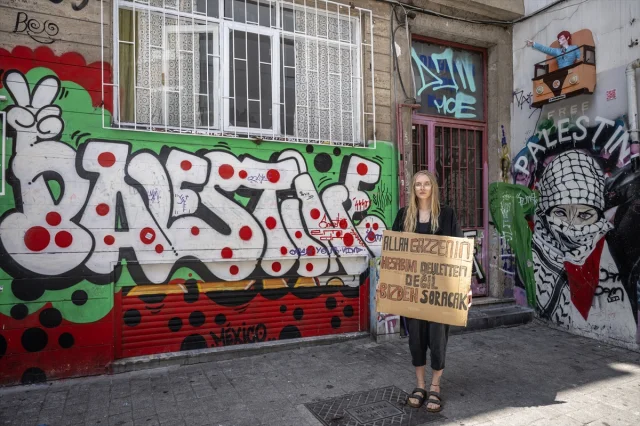 ABD'li Aktivist Kadıköy'den Dünya Çapında Gazze'ye Ses Olmayı Hedefliyor