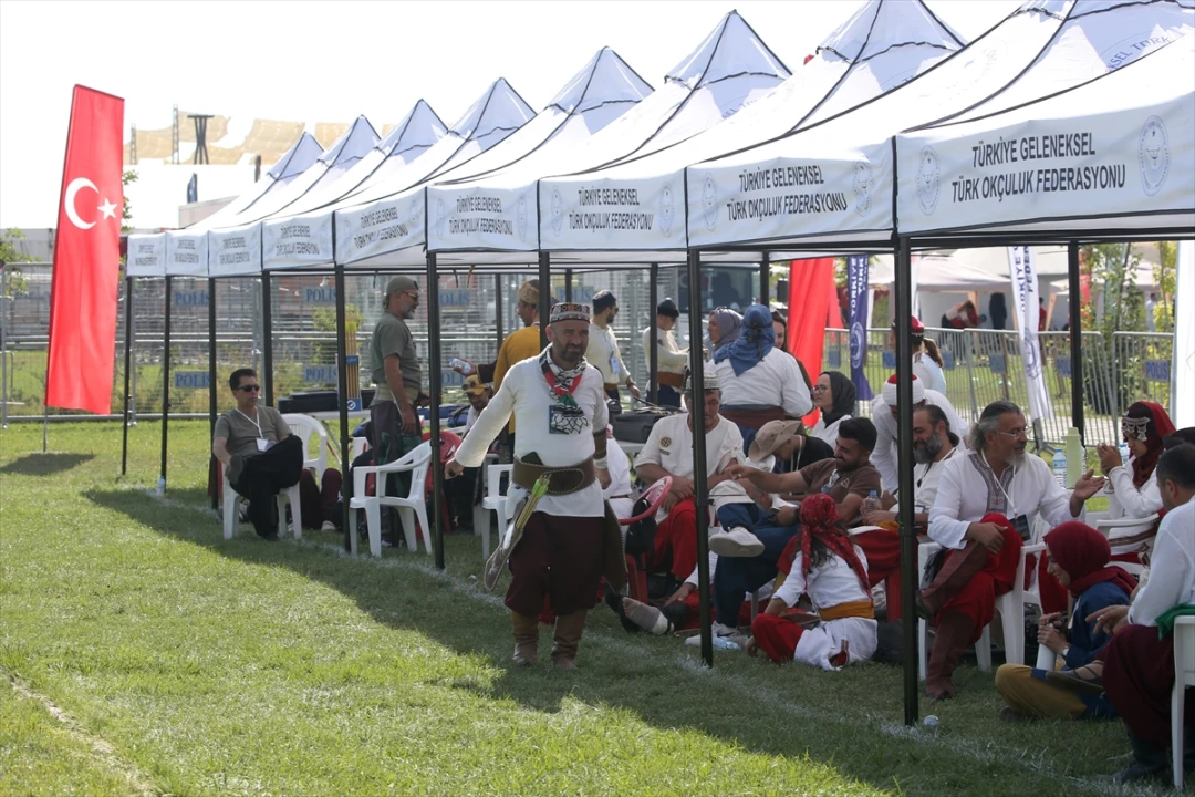 Sultan Alparslan Anısına Malazgirt'te Unutulmaz Okçuluk Yarışması Düzenlendi