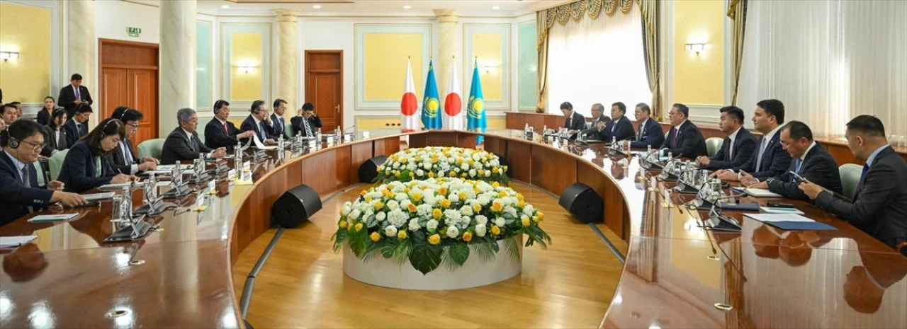 Japonya'dan Kazakistan'a Nükleer Mağdurlara Destek