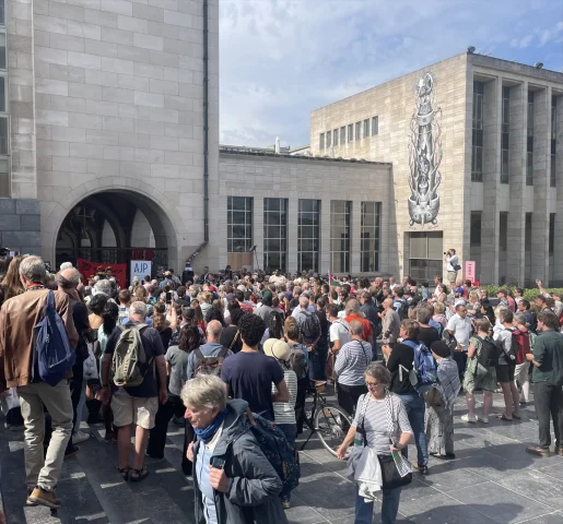 Gazetecilikte Kan Donduran Olay Brüksel'de Gündem Oldu