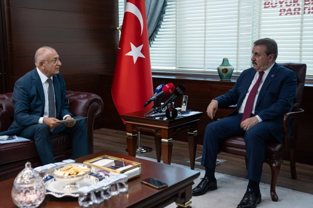 BBP Lideri Destici'den Çarpıcı Açıklama: Farklılıklarımız Zenginliğimizdir